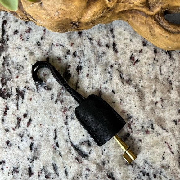 Fossil Hanging Fob - Picture 5 of 5